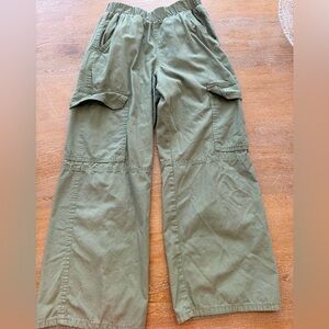 Green cargo pants; H&M